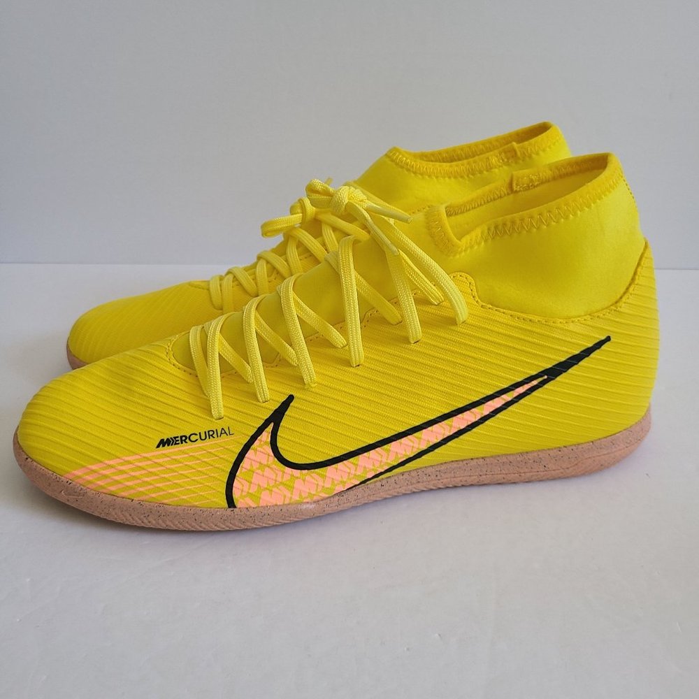 New Nike Mercurial Superfly 9 Club Indoor Soccer Shoe… Gem